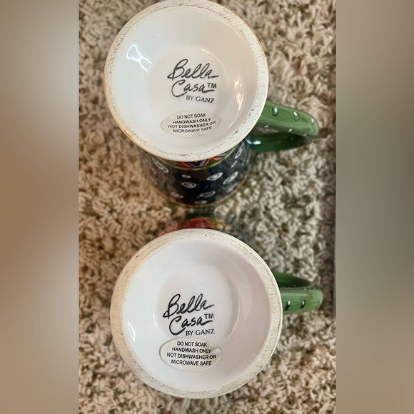 Christmas Holiday decor Bundle Mugs Mudpie Towel Salt Pepper, Santa Trinket Box - Picture 6 of 14